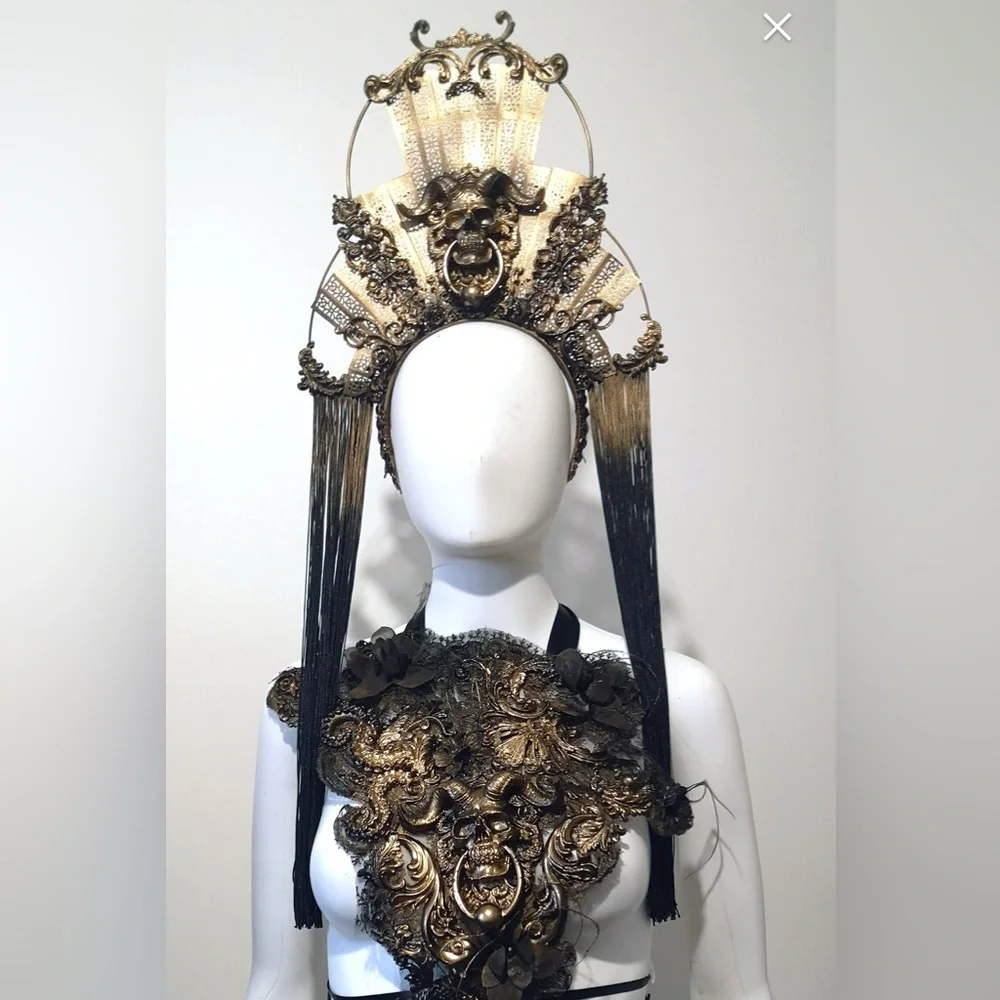 Gold & Black Skull Grand Headdress and BreastPlate - Picture 3 of 4